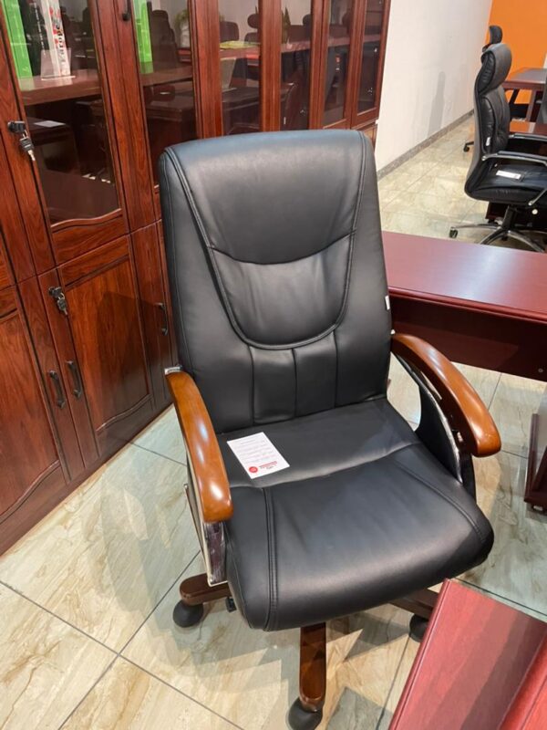 Executive Chair Zumafind